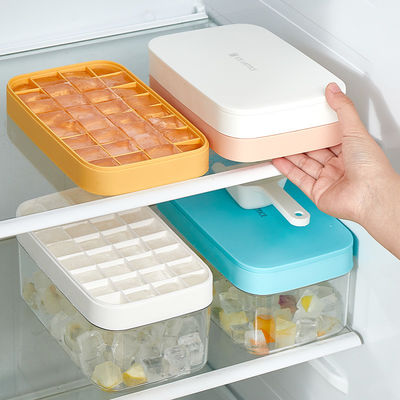 Reusable Easy Release Square Ice Cube Tray For Whiskey With Lid Storage Bin