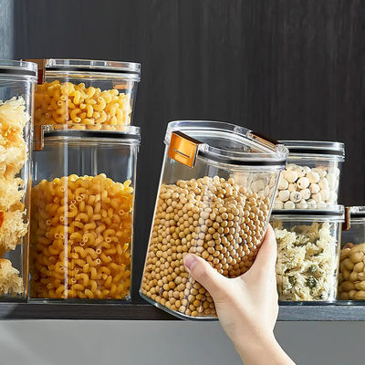 Different Capacity Clear Plastic Airtight Dry Food Storage Container Set With Lid